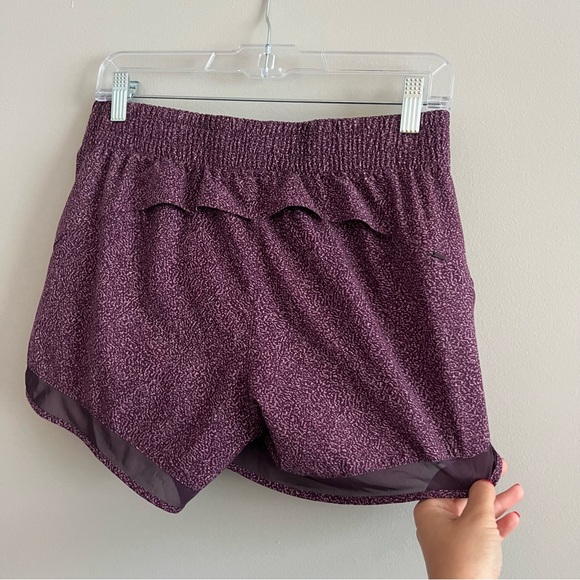 ATHLETA PRINTED MESH RACER RUN SHORTS 4” VIOLET STATIC Women's Small - Picture 6 of 9